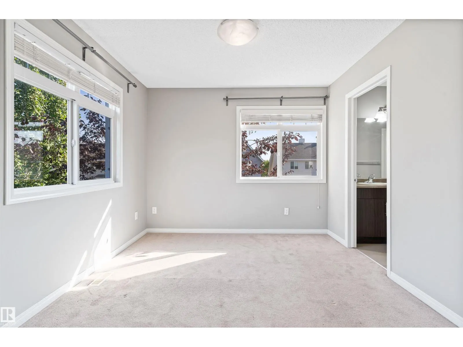 #154 1804 70 Street SW