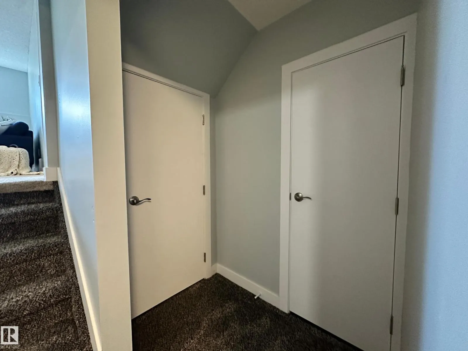 8517 86 AV NW