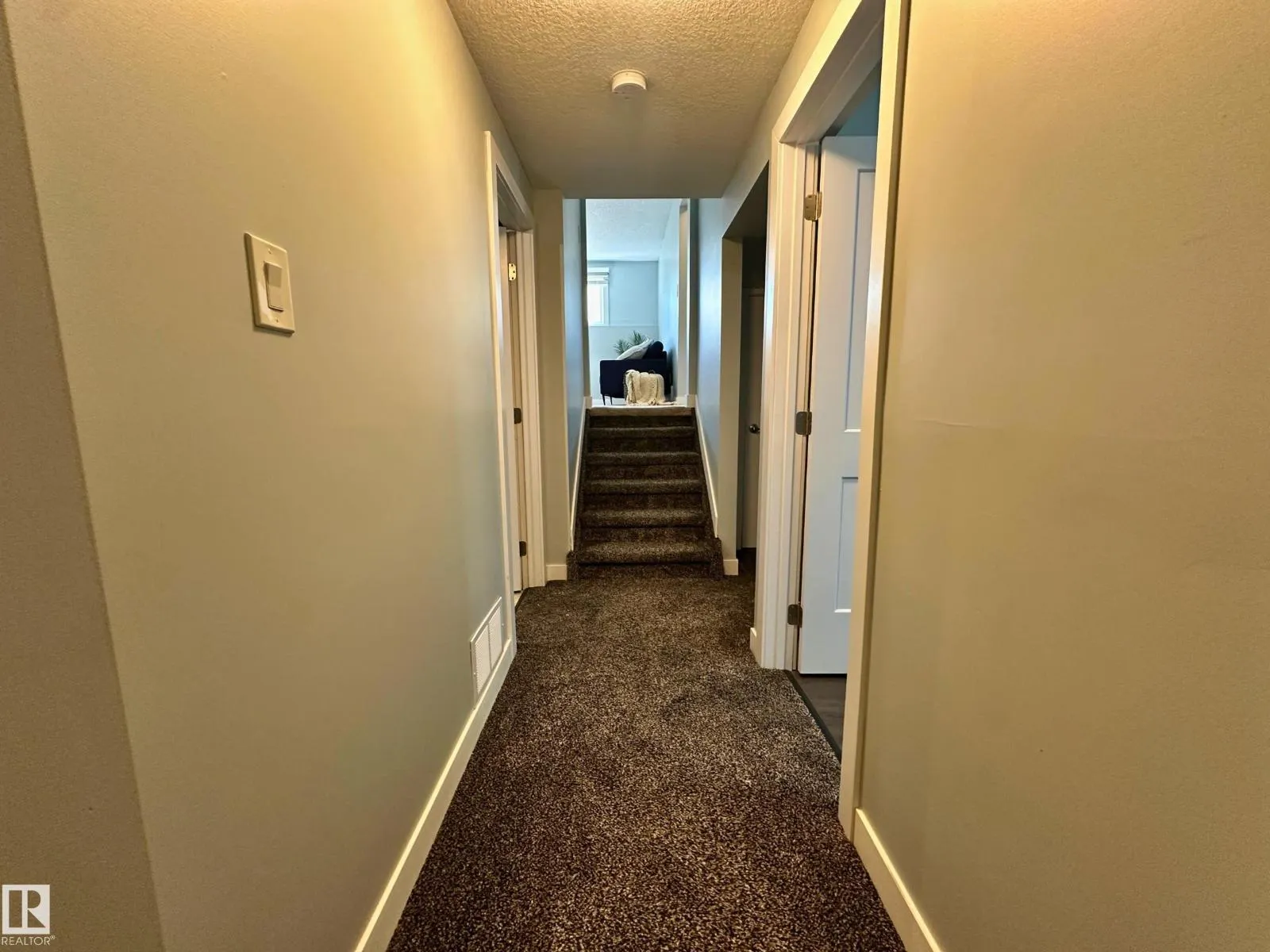 8517 86 AV NW