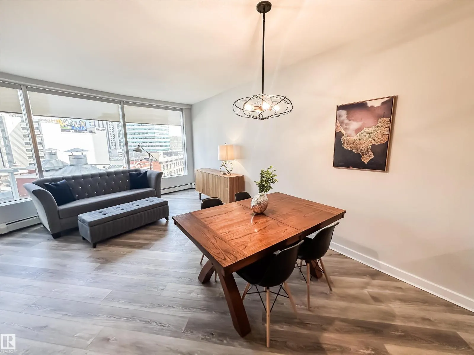 #703 10152 104 ST NW