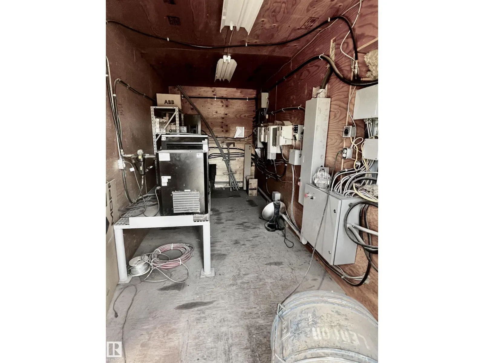 61411 RGE ROAD 272