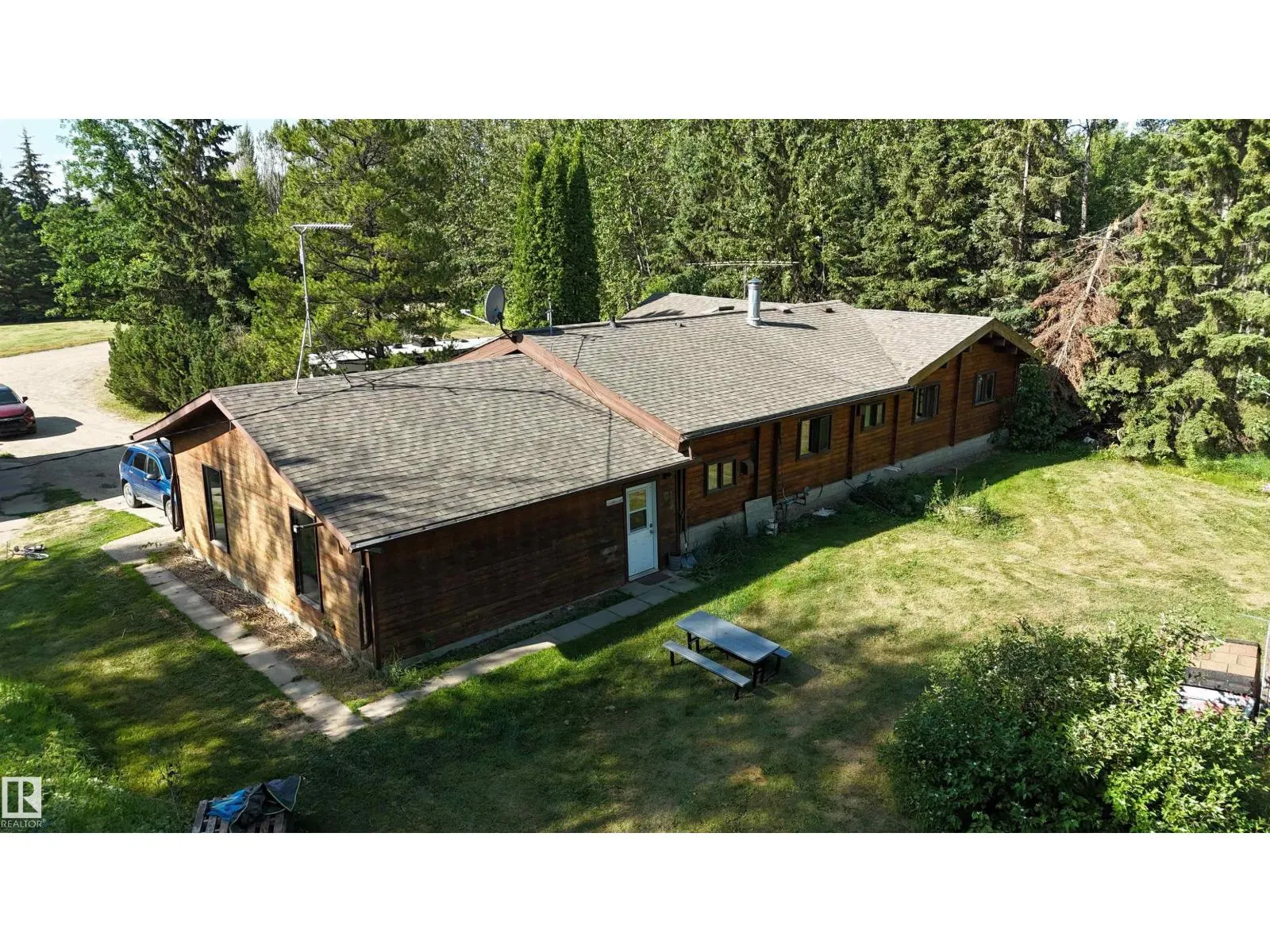 61411 RGE ROAD 272