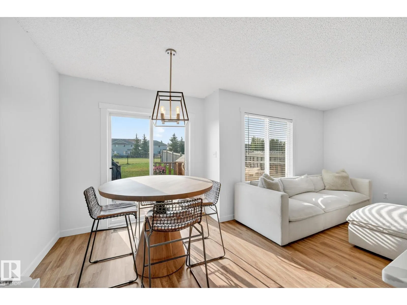 1415 MCMILLIAN WY SW