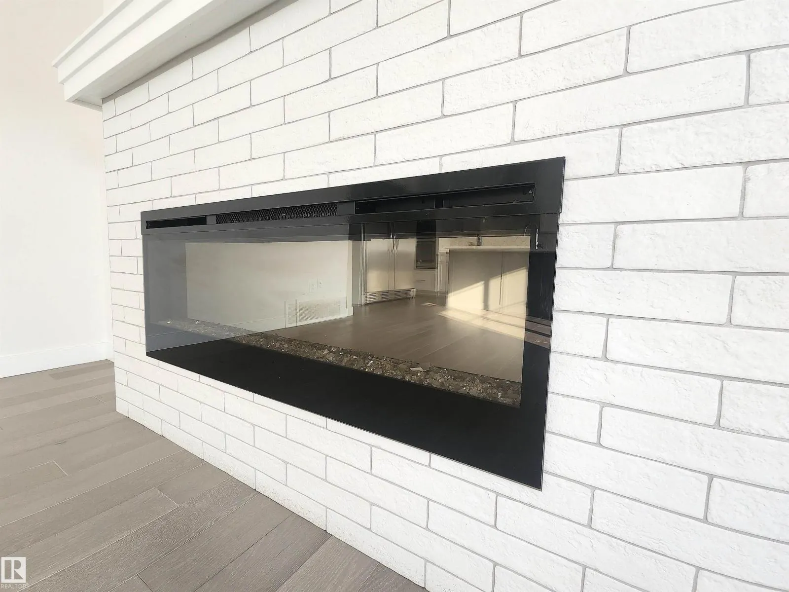 2212 160 ST SW