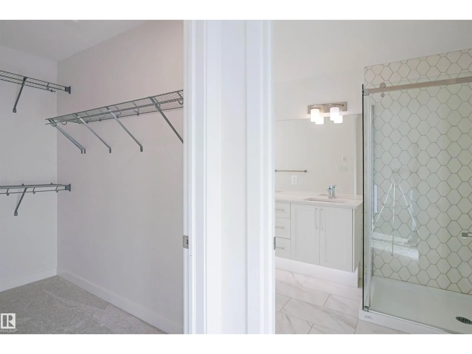 2212 160 ST SW