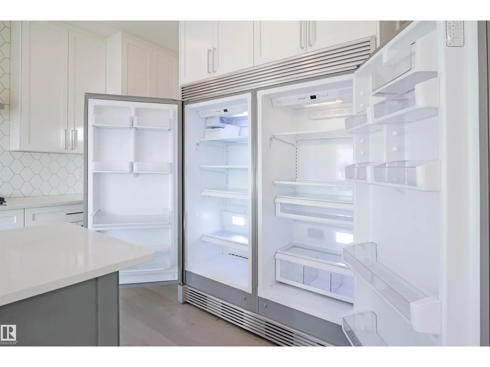 2212 160 ST SW