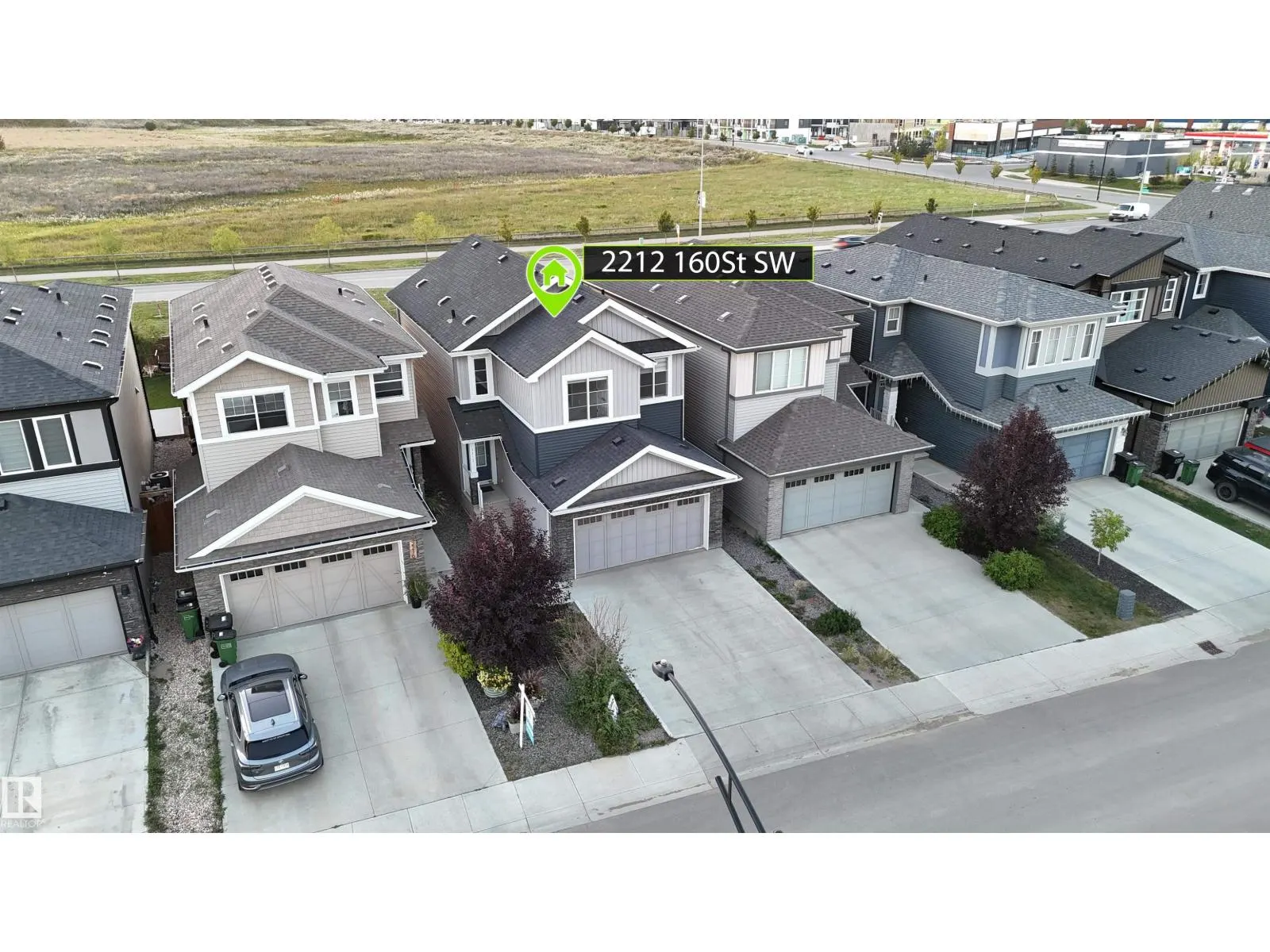 2212 160 ST SW