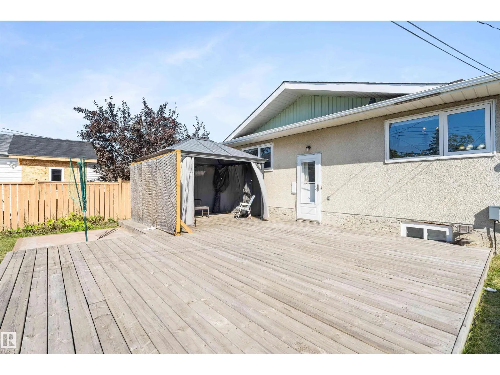 9414 96 ST