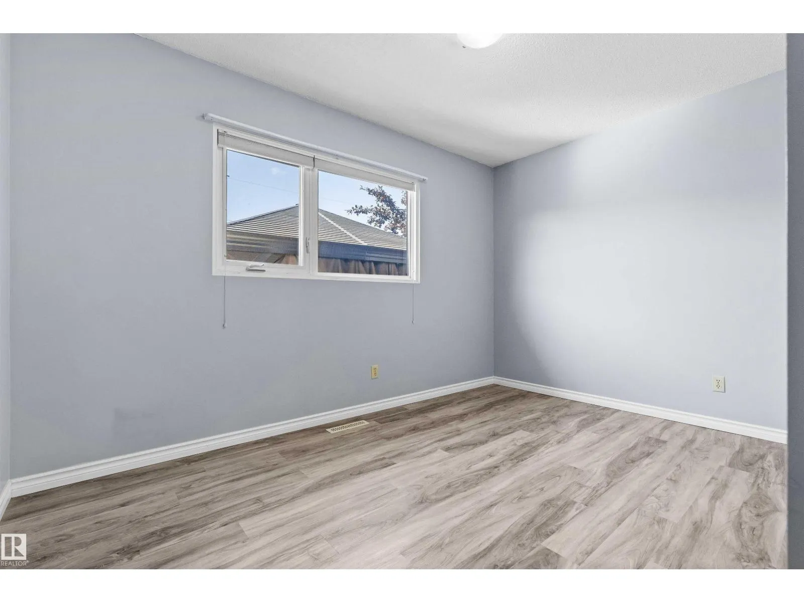 9414 96 ST