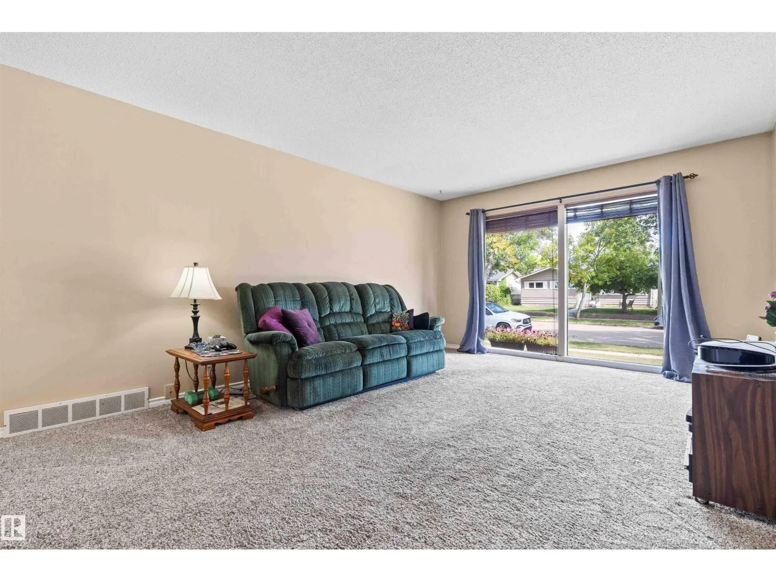 9414 96 ST