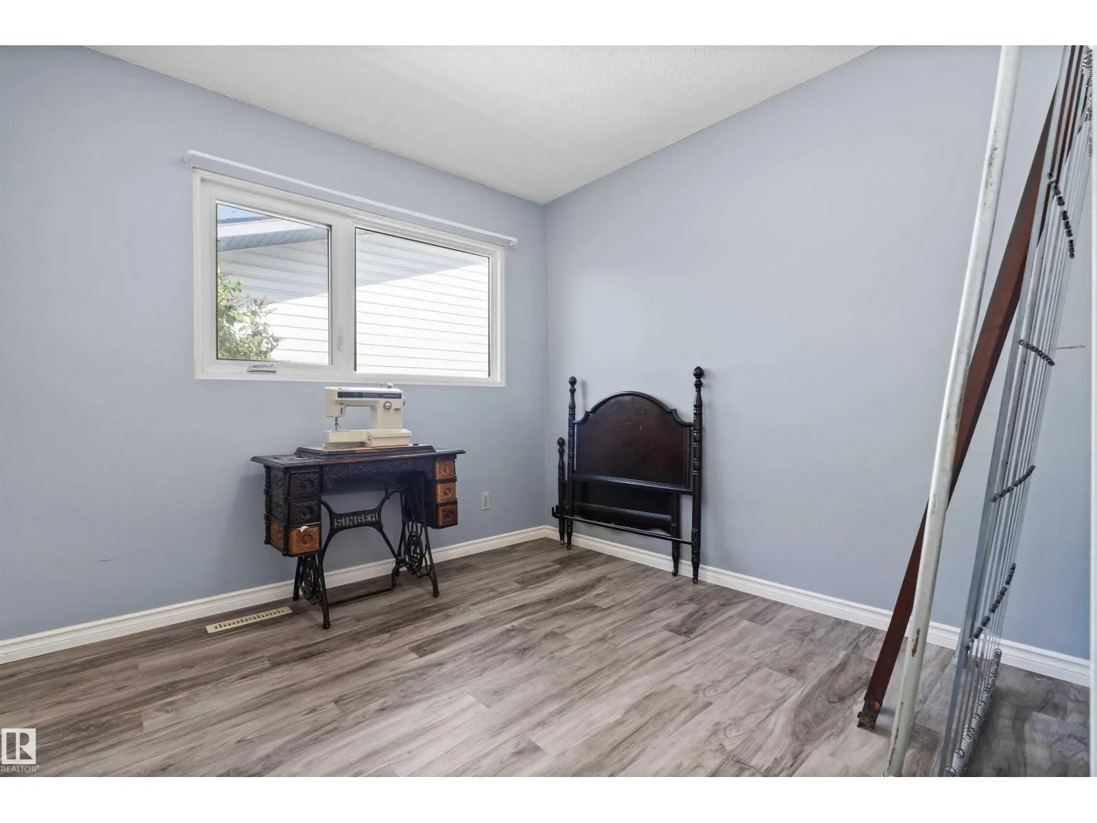 9414 96 ST