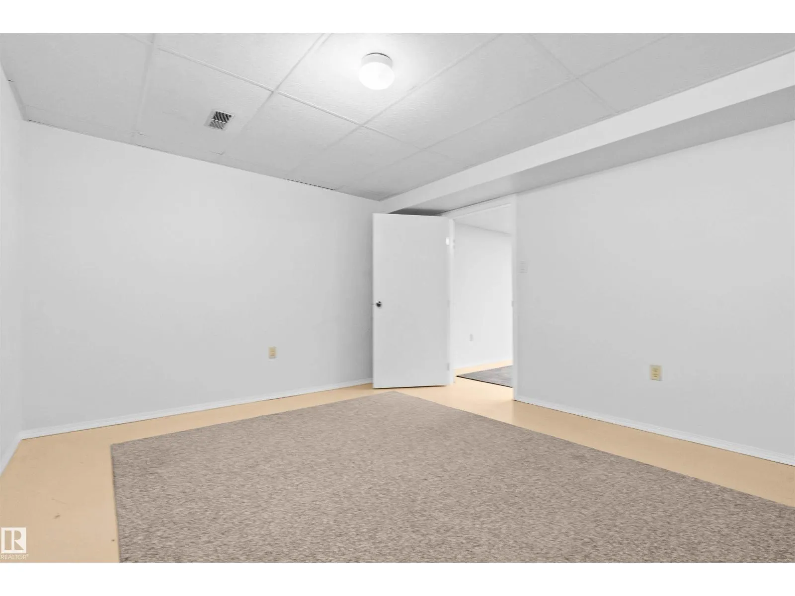 9414 96 ST