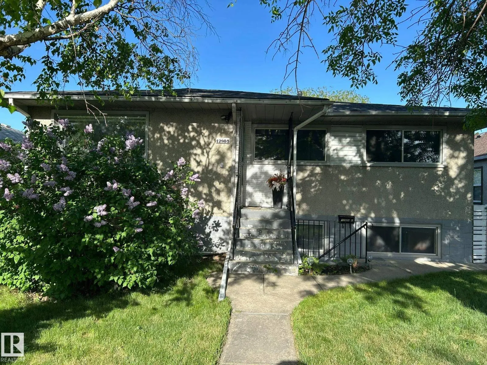 12905 86 ST NW