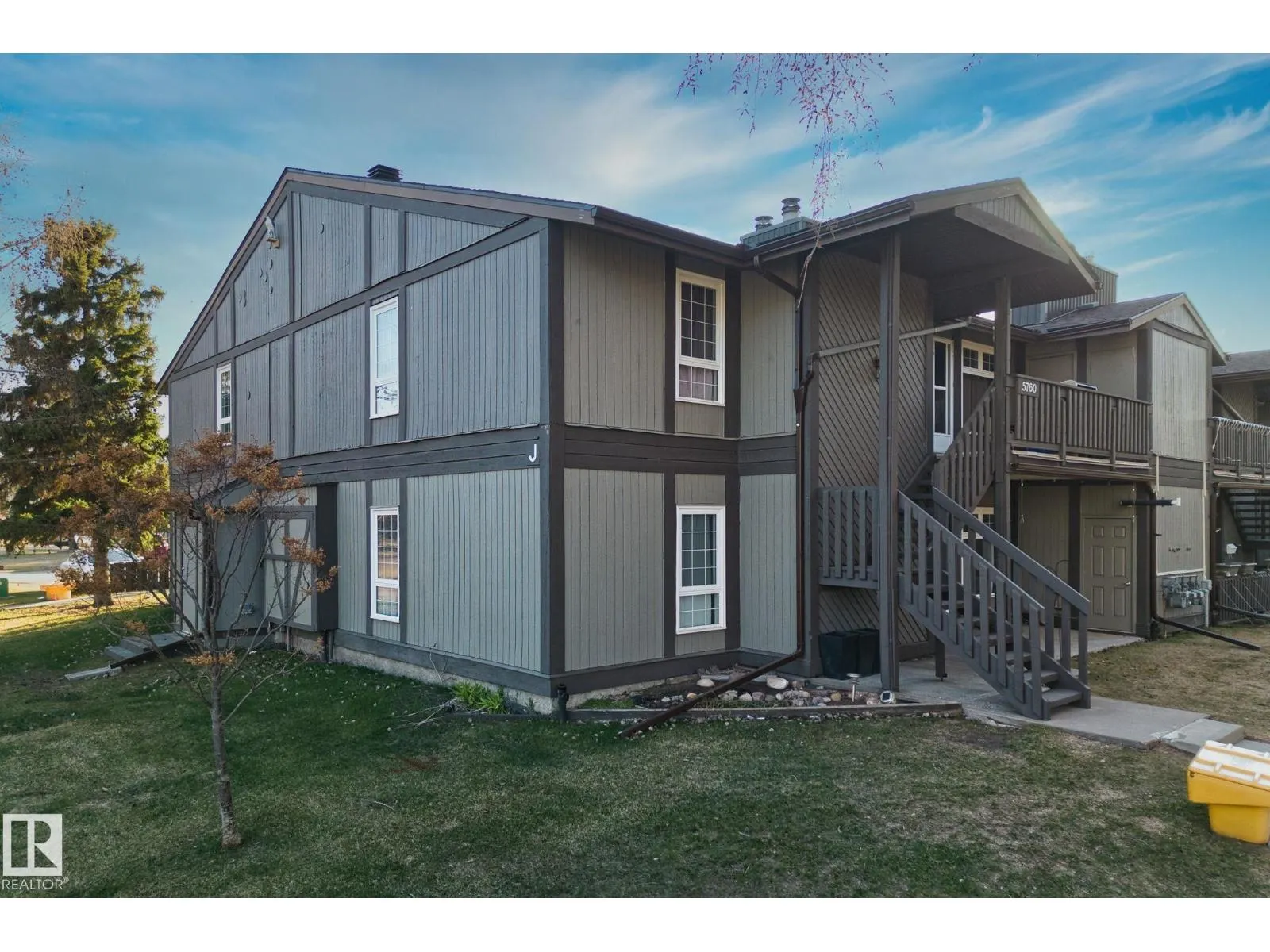 5758 172 ST NW
