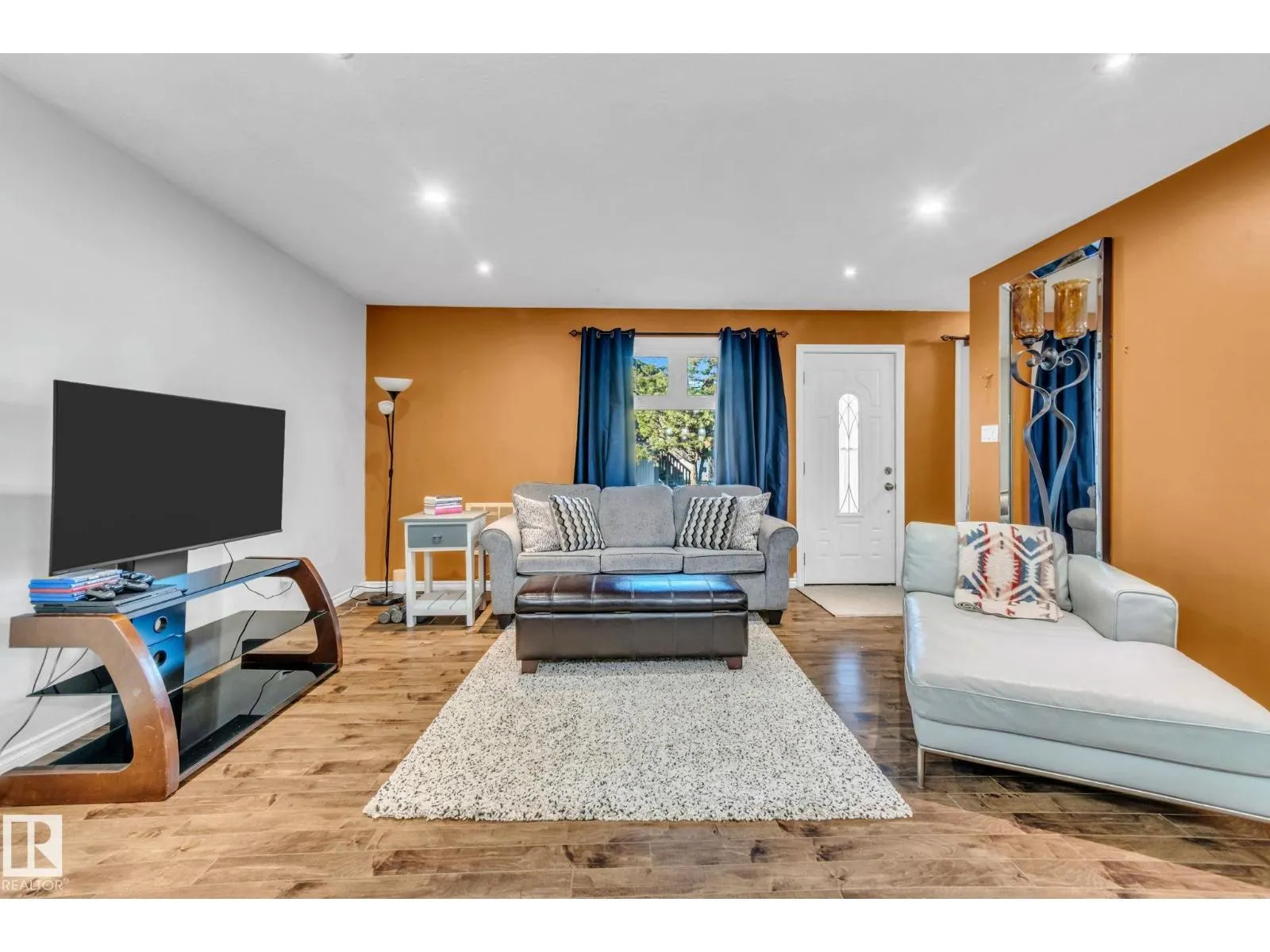 5758 172 ST NW