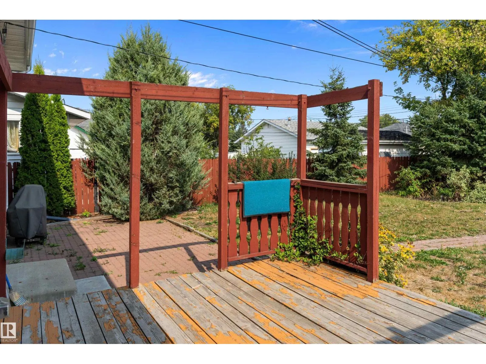 9821 159 ST NW