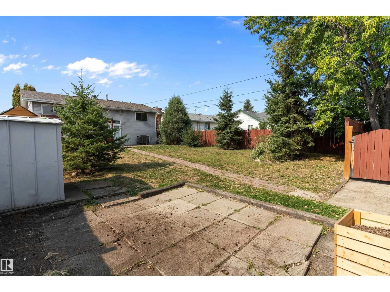9821 159 ST NW