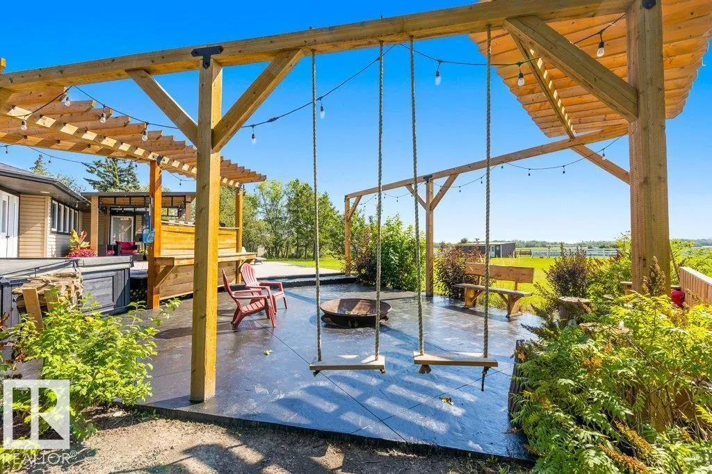 25421 TWP ROAD 554