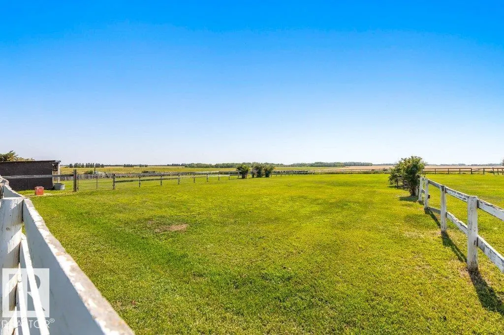 25421 TWP ROAD 554