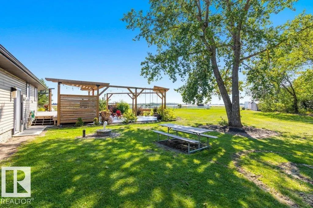 25421 TWP ROAD 554