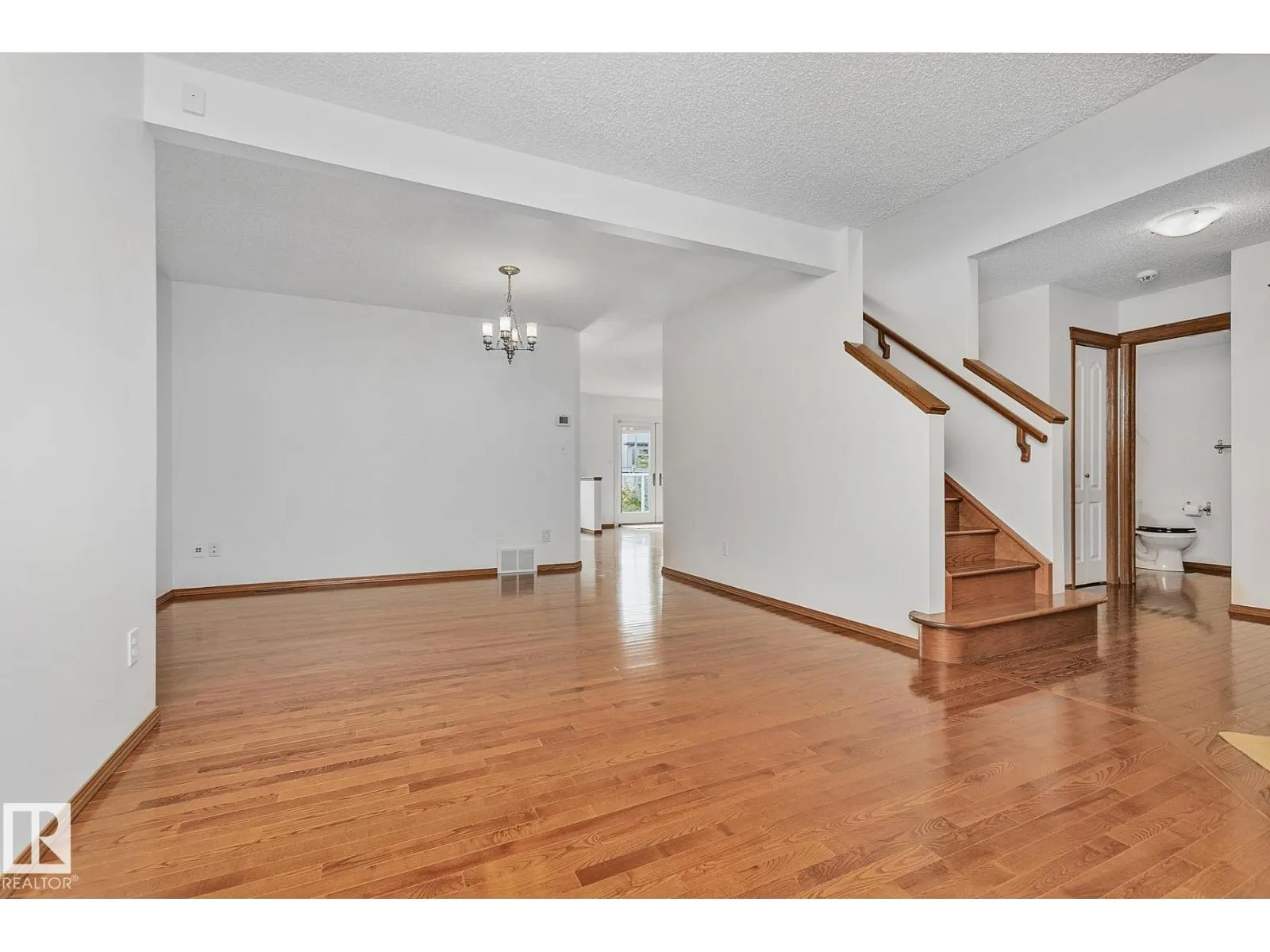 113 COTE CR NW