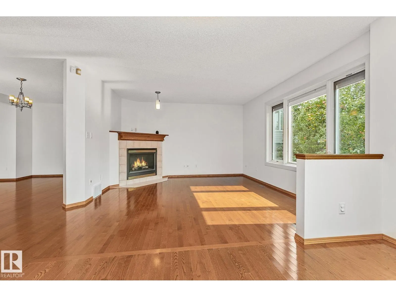 113 COTE CR NW