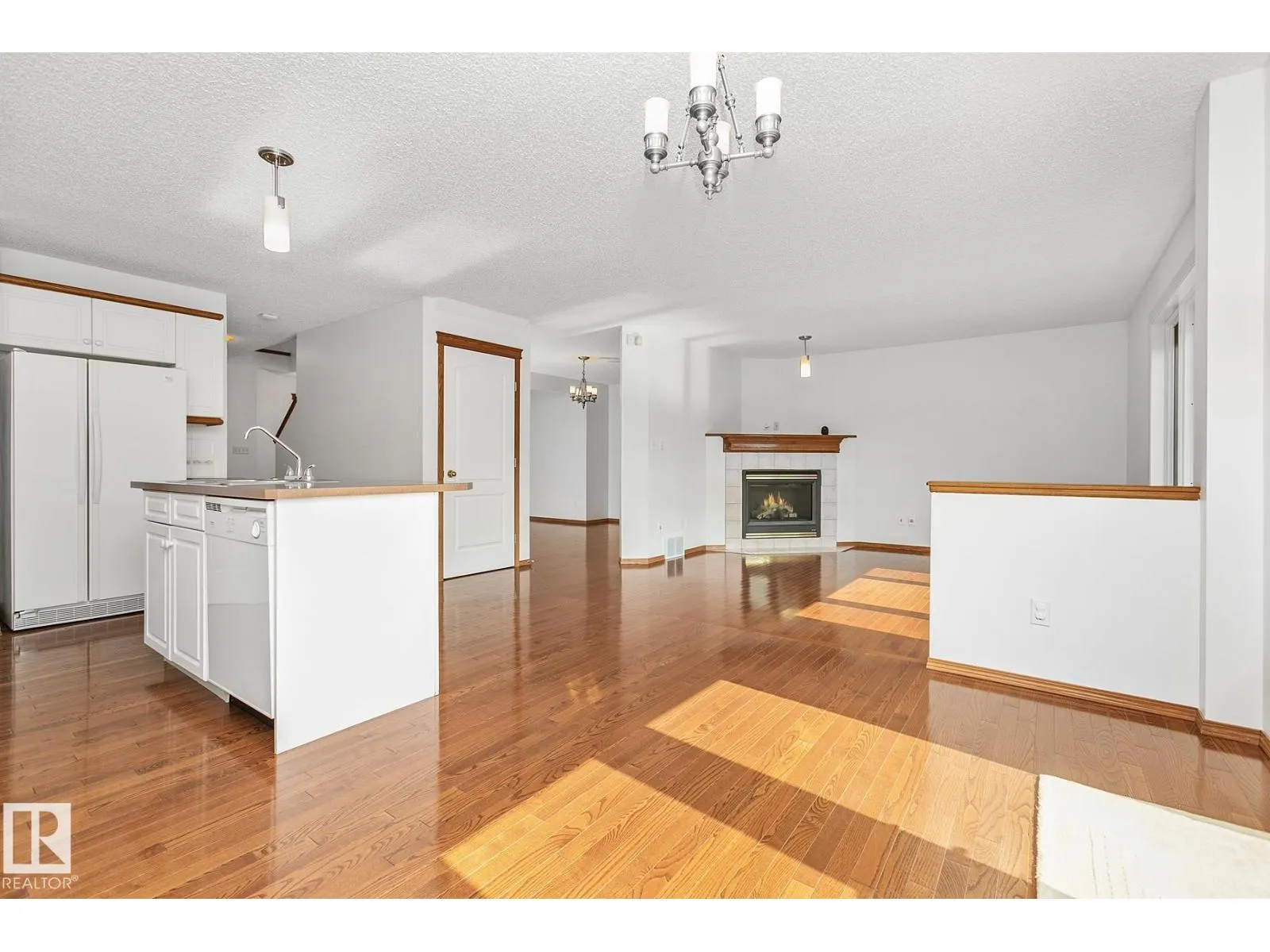 113 COTE CR NW