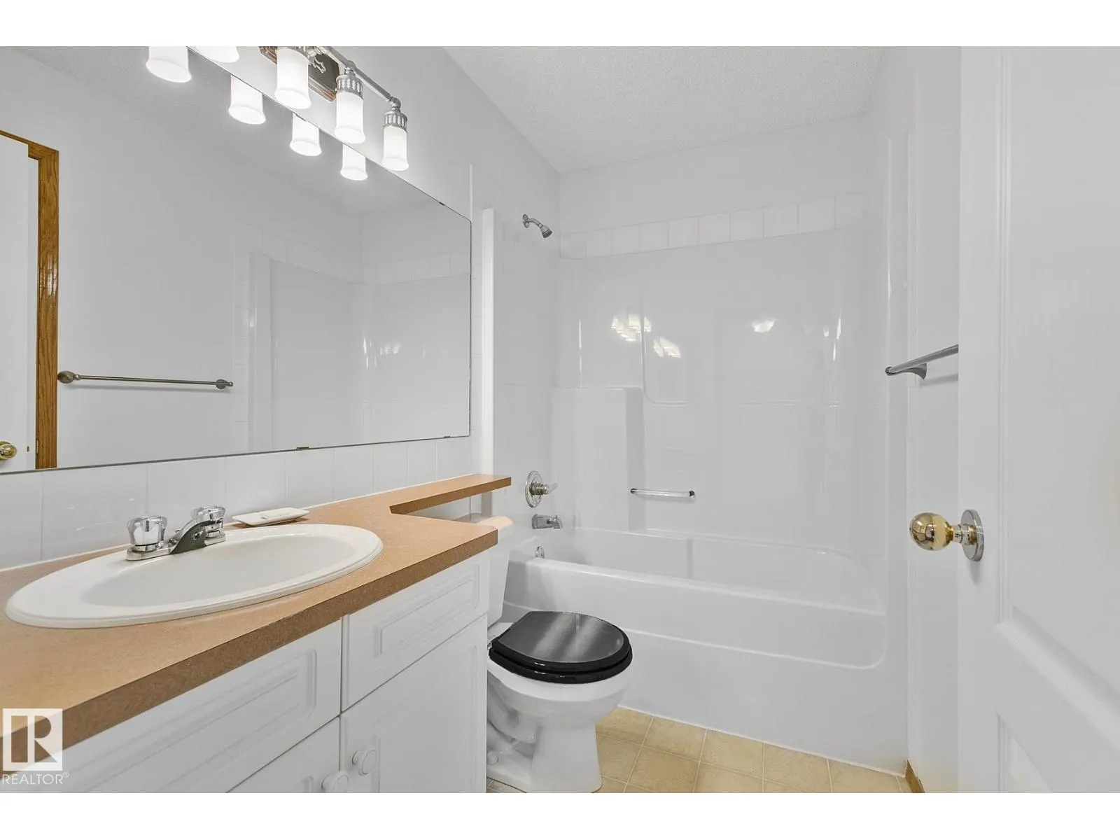 113 COTE CR NW