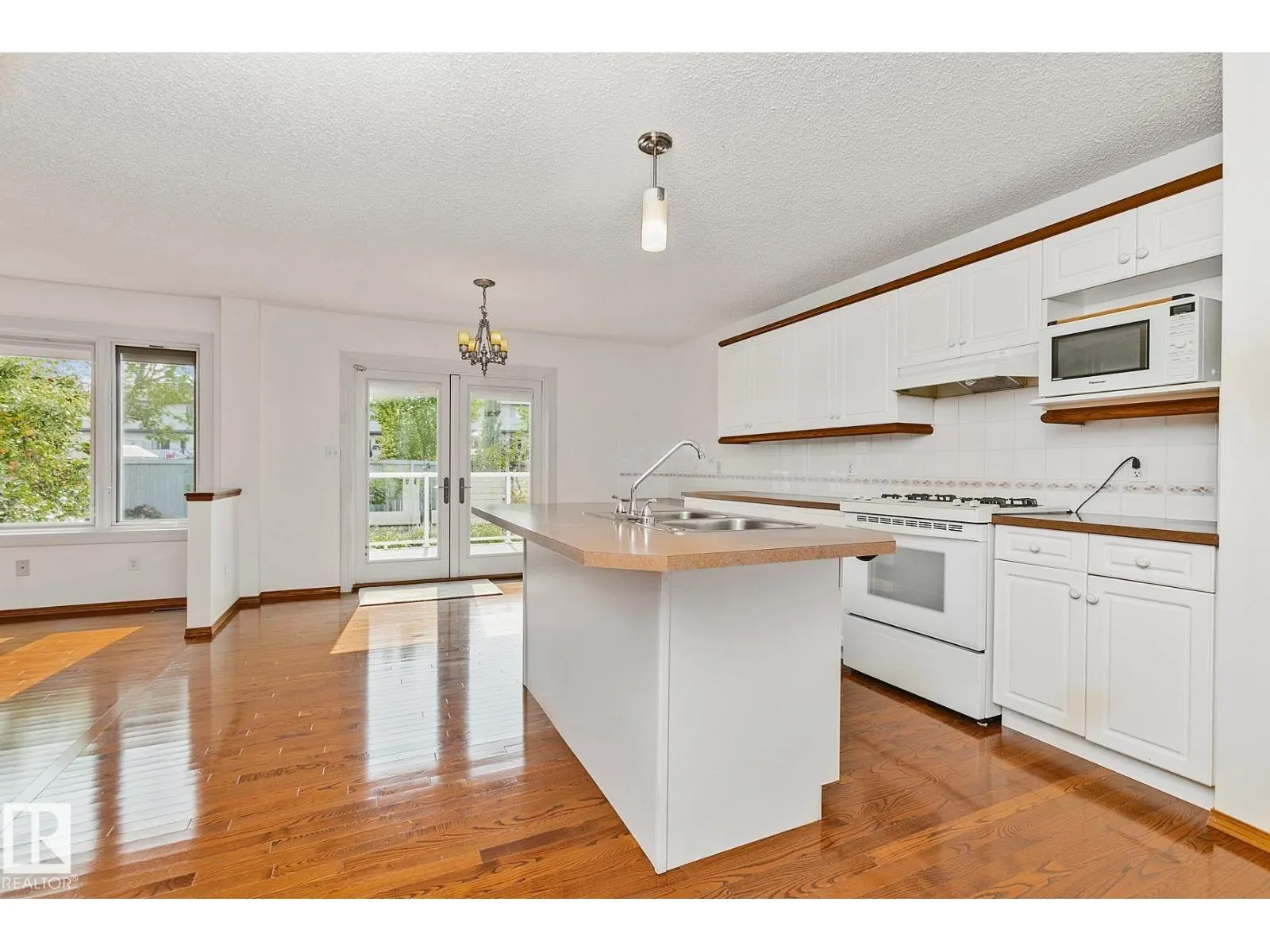 113 COTE CR NW