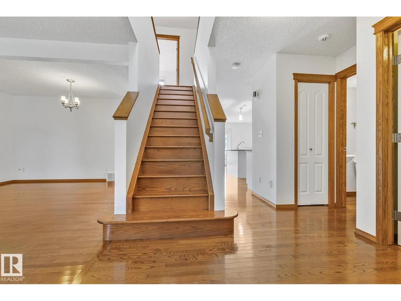 113 COTE CR NW