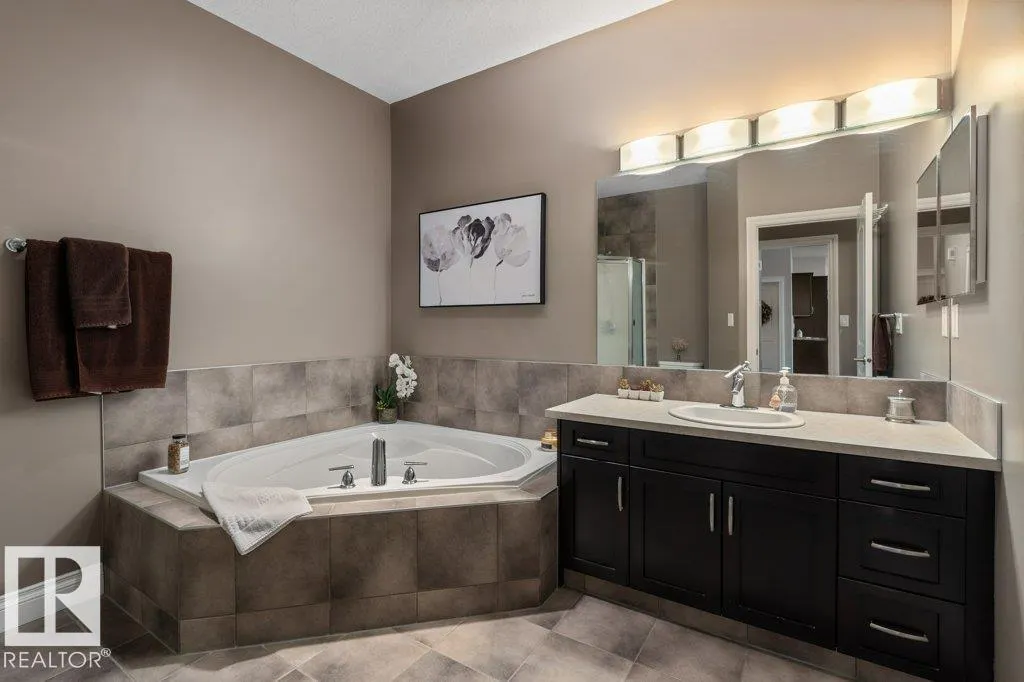 #11 85 NORTH RIDGE DR