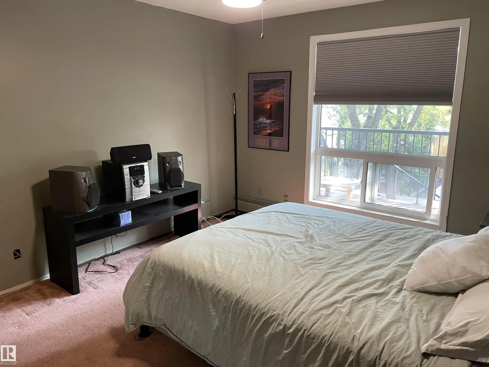 #306 9854 88 AV NW