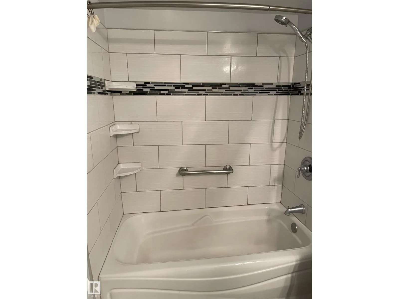 #306 9854 88 AV NW
