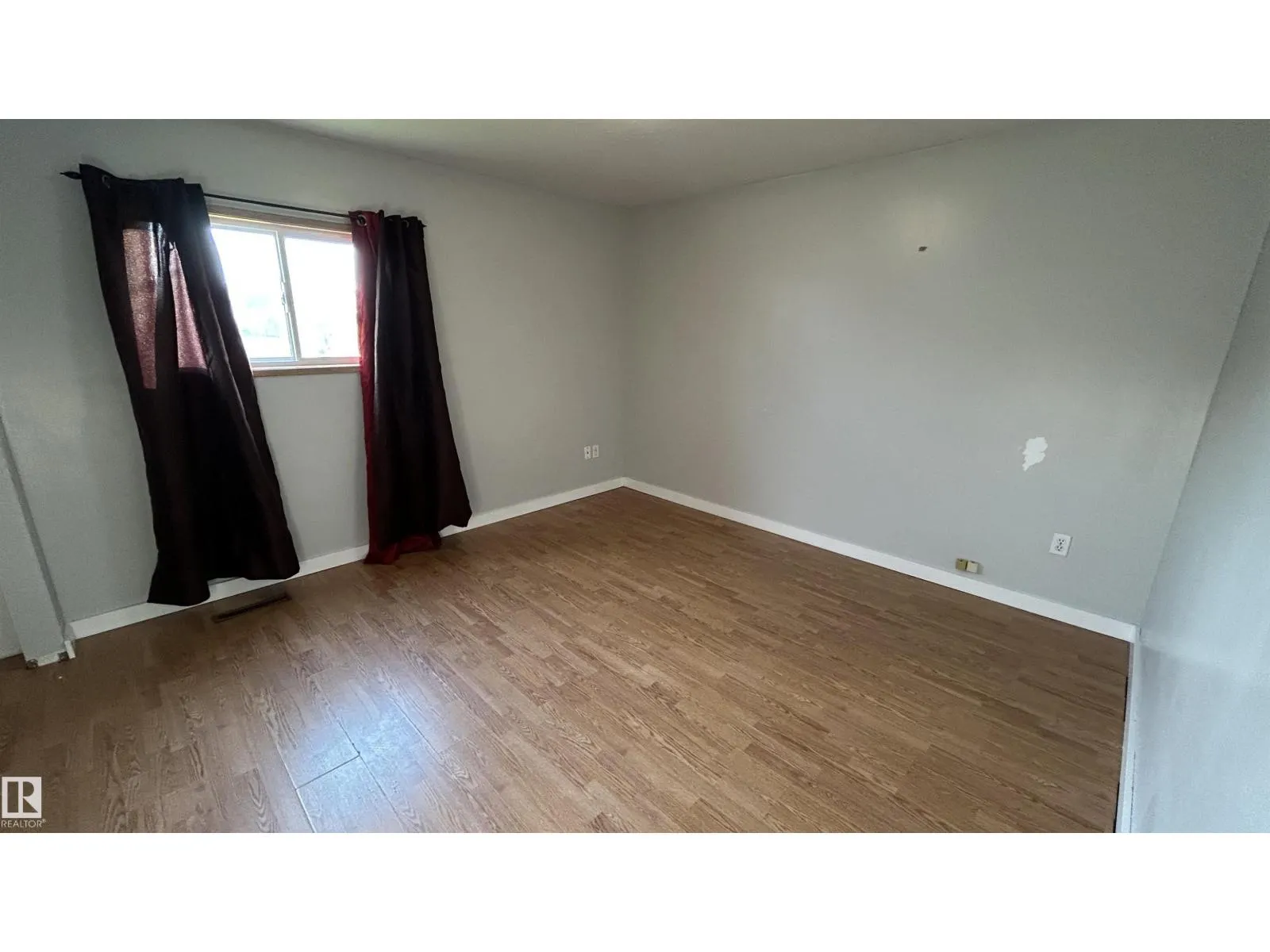 5033 53st