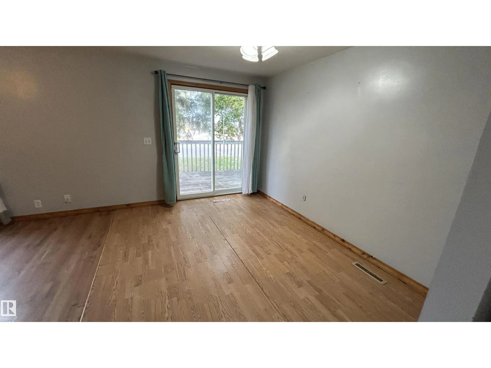 5033 53st