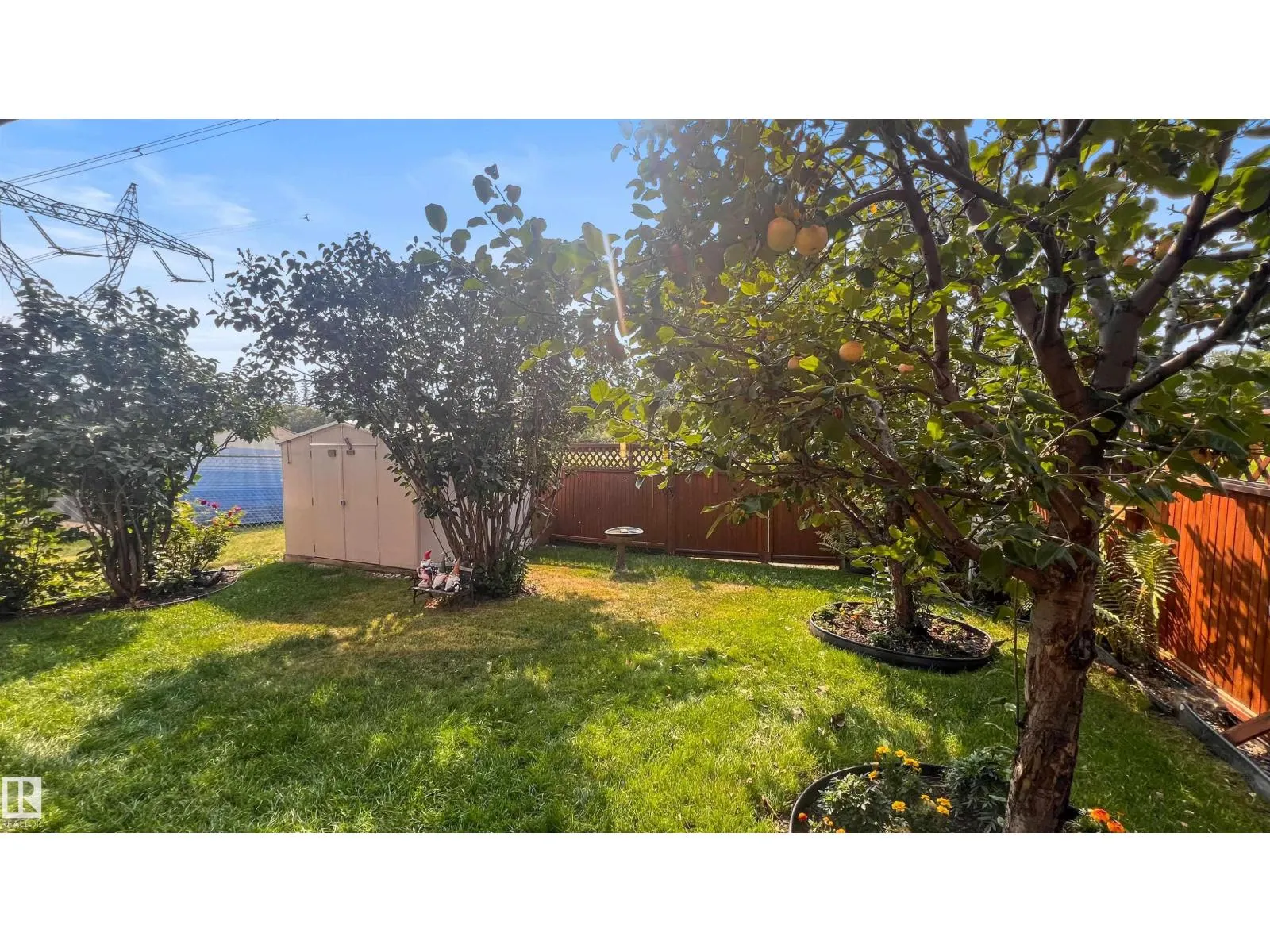 742 KANANASKIS DR