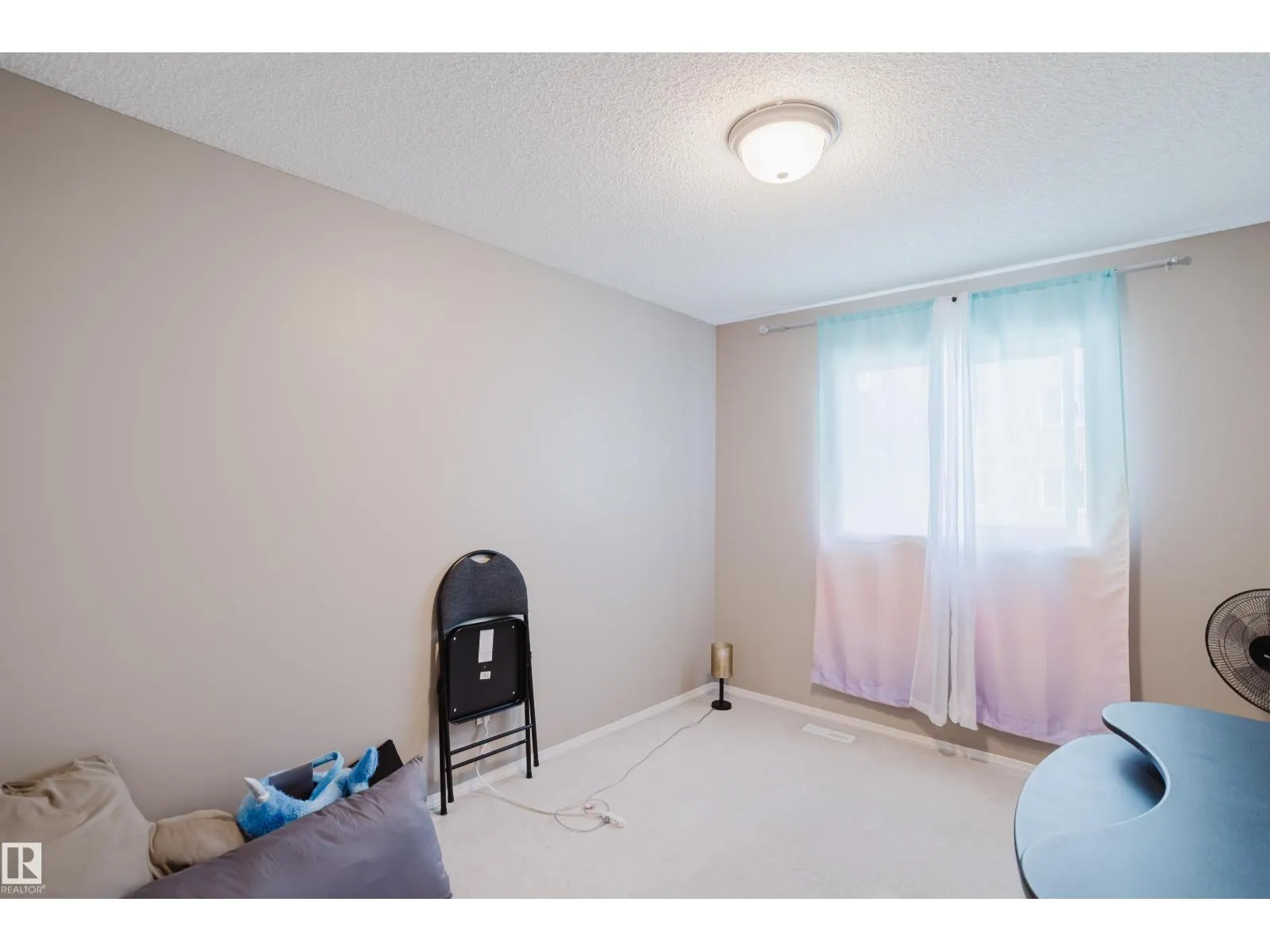 22 287 MACEWAN RD SW