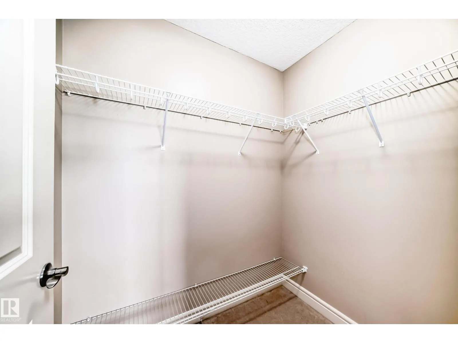 4151 ALEXANDER WY SW