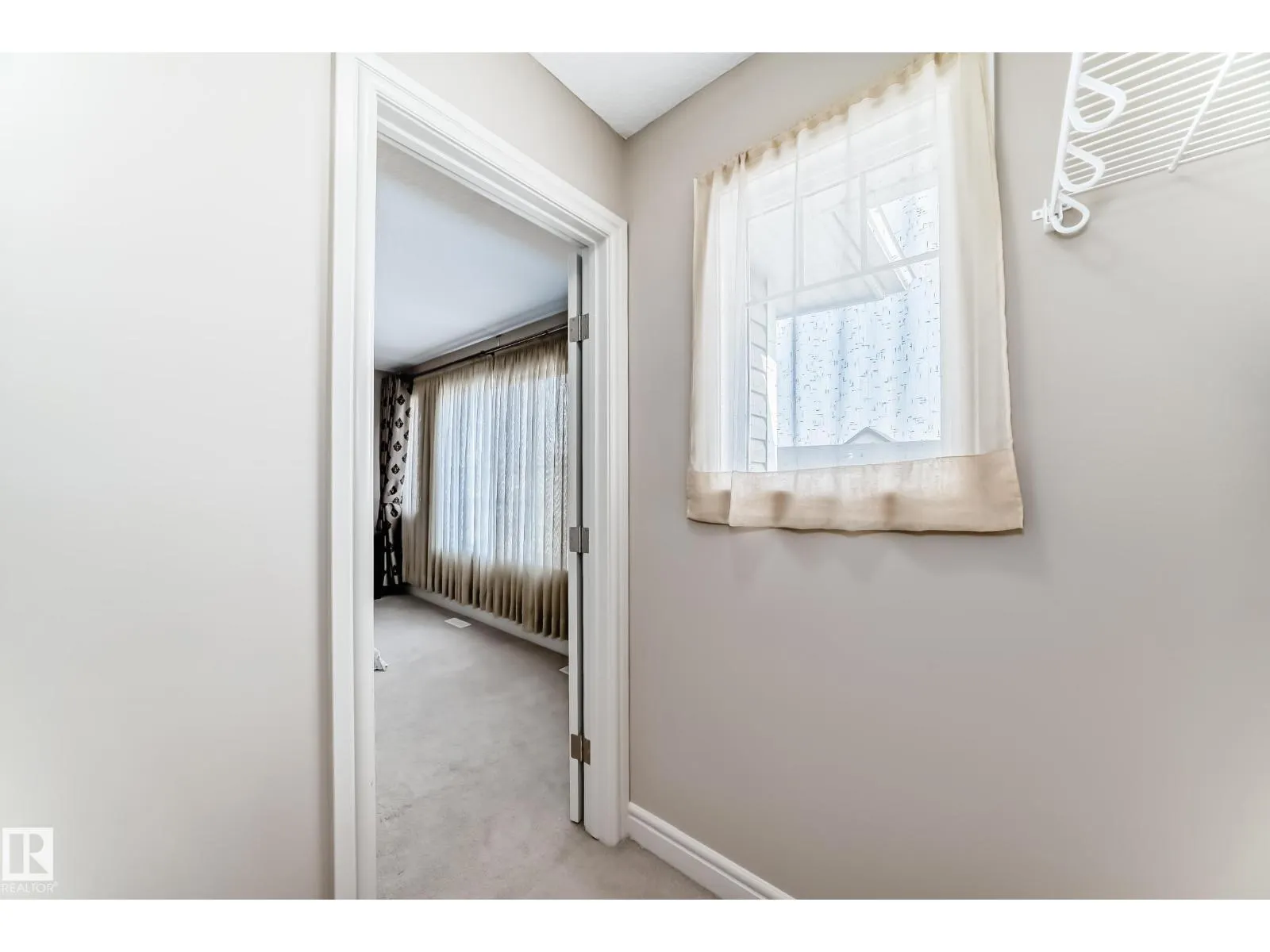 4151 ALEXANDER WY SW