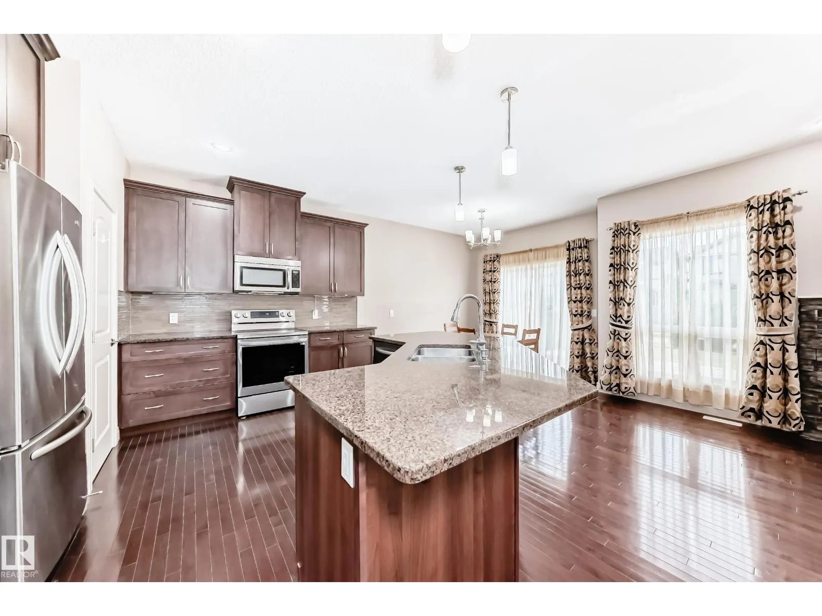 4151 ALEXANDER WY SW