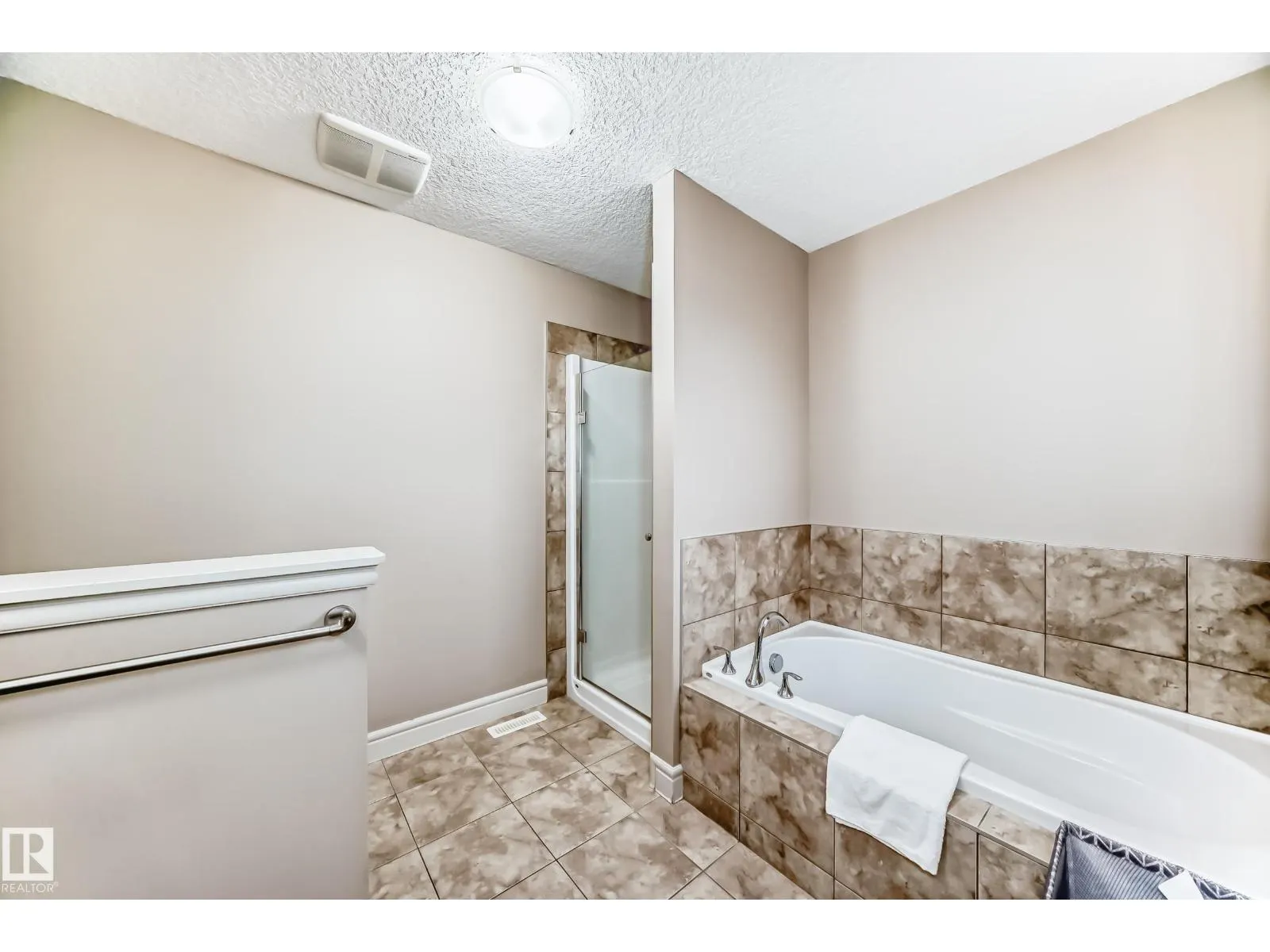 4151 ALEXANDER WY SW