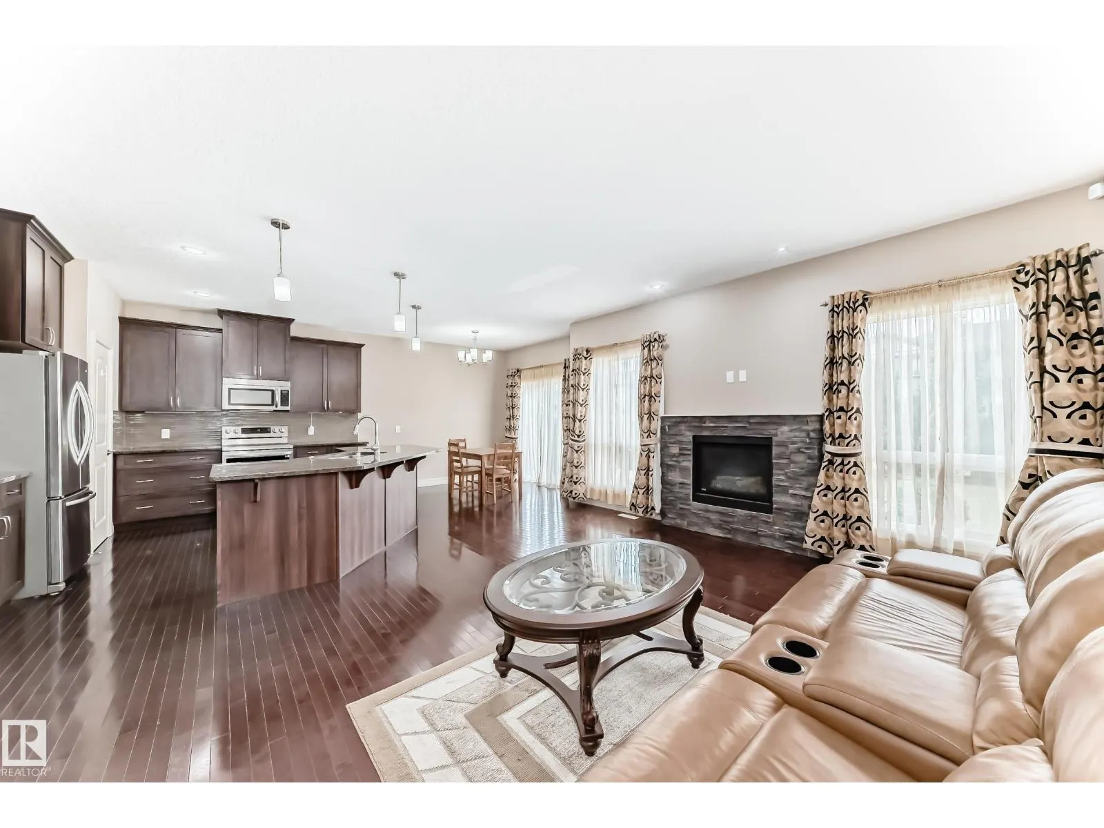 4151 ALEXANDER WY SW
