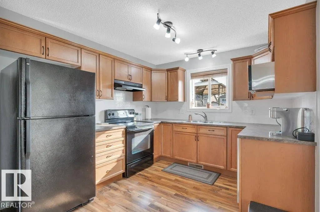 107 SUMMERWOOD DR