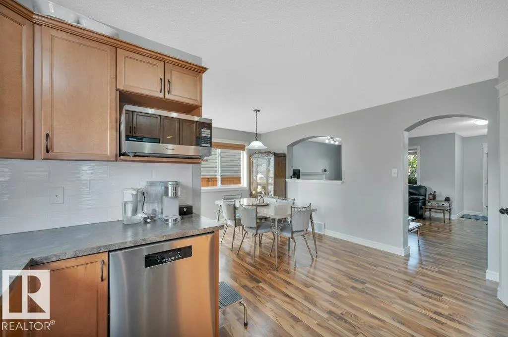 107 SUMMERWOOD DR