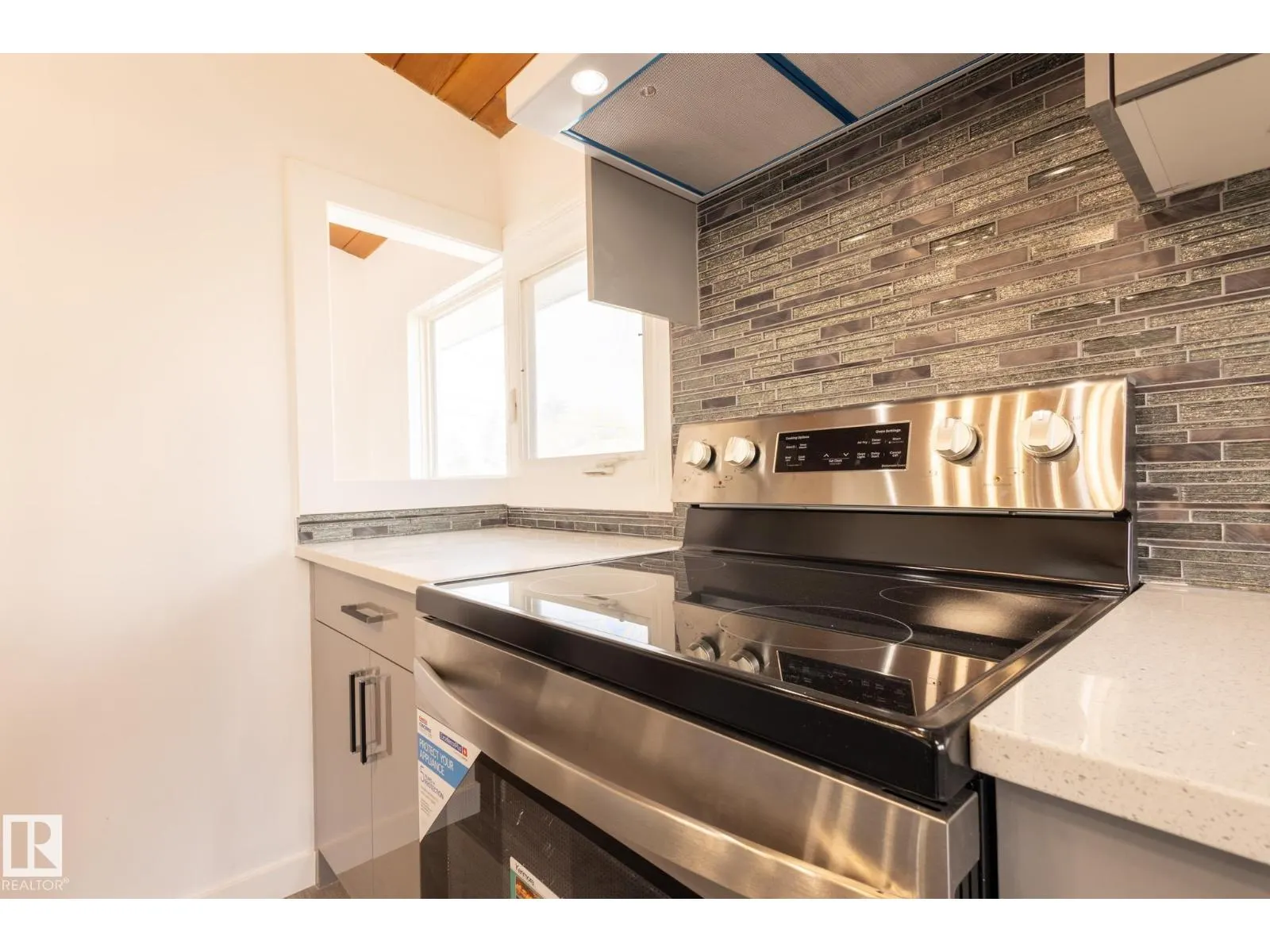 13340 94 ST NW