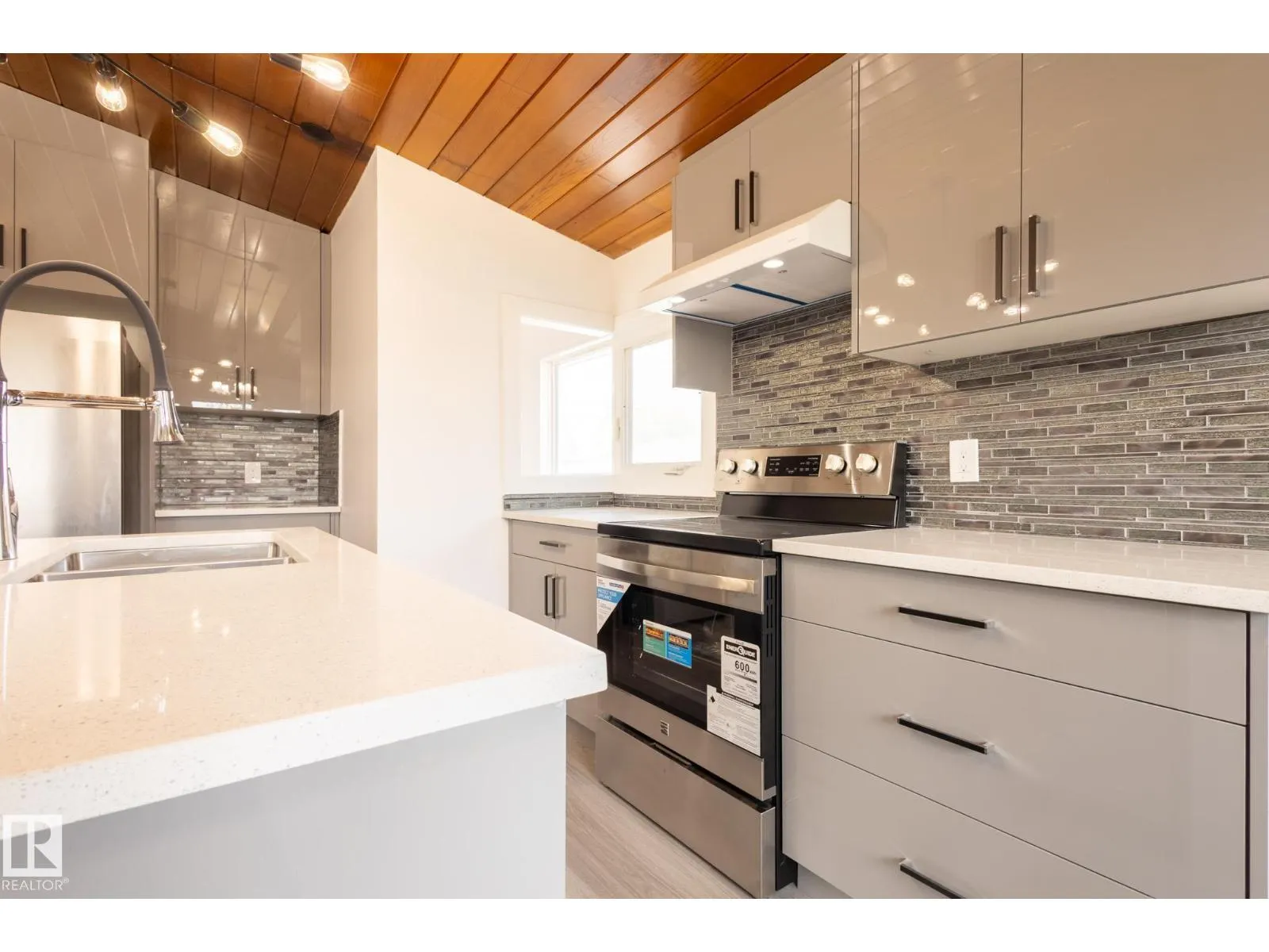13340 94 ST NW