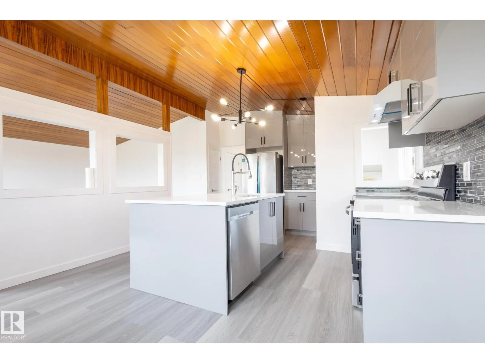 13340 94 ST NW