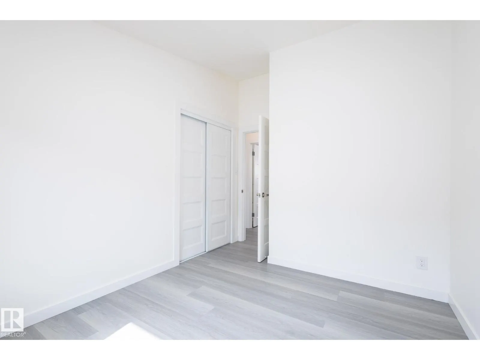 13340 94 ST NW