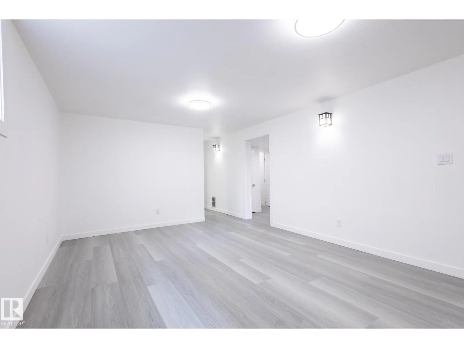 13340 94 ST NW