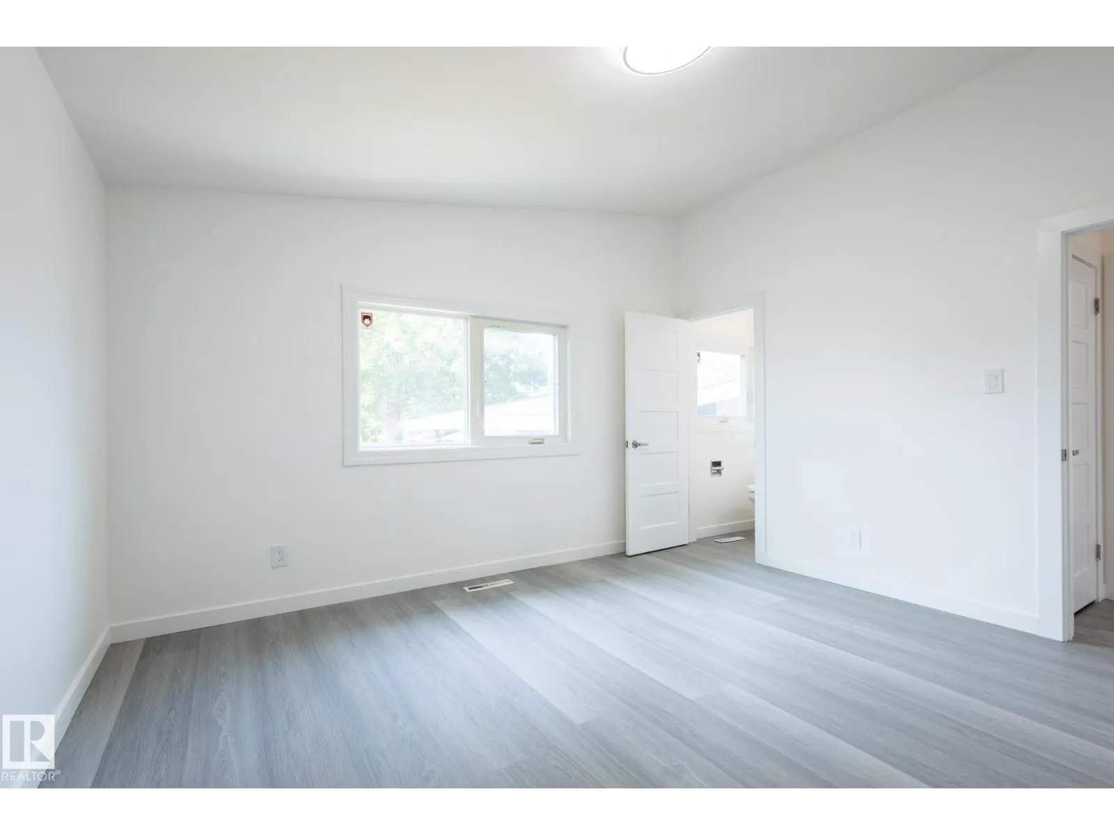 13340 94 ST NW